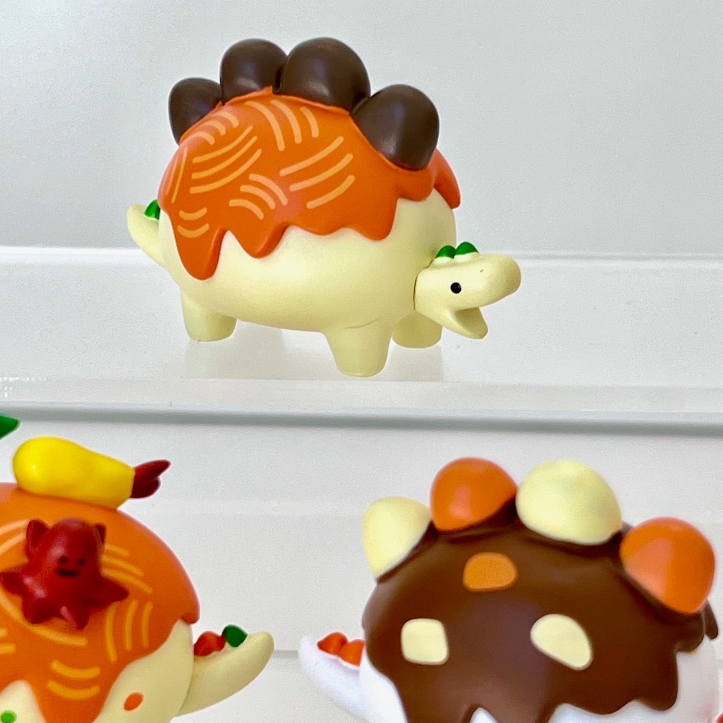 X 70387 Dinosaur Rice Figurine Capsule-DISCONTINUED