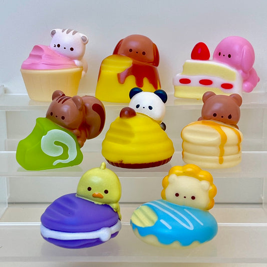 72019 DESERT FIGURINES-25