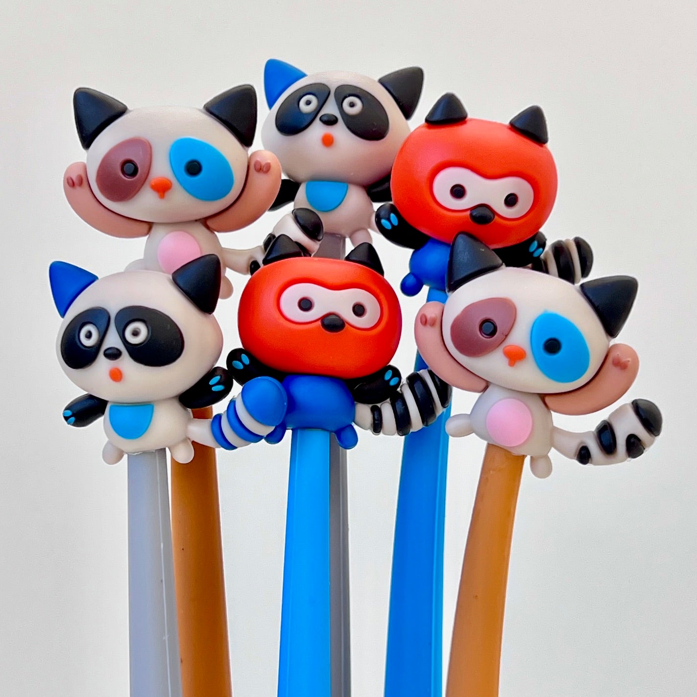 22669 RACCOON WIGGLE GEL PEN-36