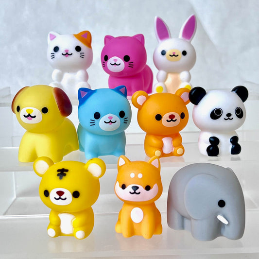72006 ANIMAL FIGURINES-50