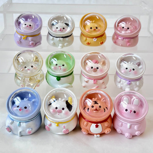 X 71009 SPACE ANIMALS 3-PACK FIGURINE BLIND BOX-DISCONTINUED