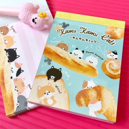 X 08177 Crux Kamu Kamu Cats Petit Notebook -DISCONTINUED