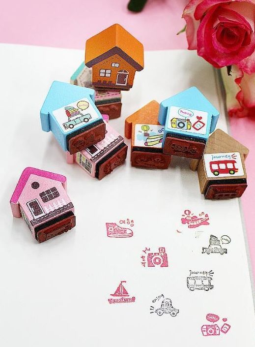 10072 12 LITTLE WOODEN HOUSE STAMPS-No wooden tray-16