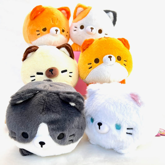 X 63350 ROUND CATS PLUSH-DISCONTINUED