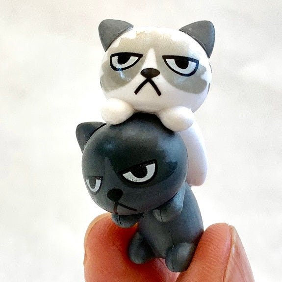 70705 ANGRY CATS FIGURINES-24
