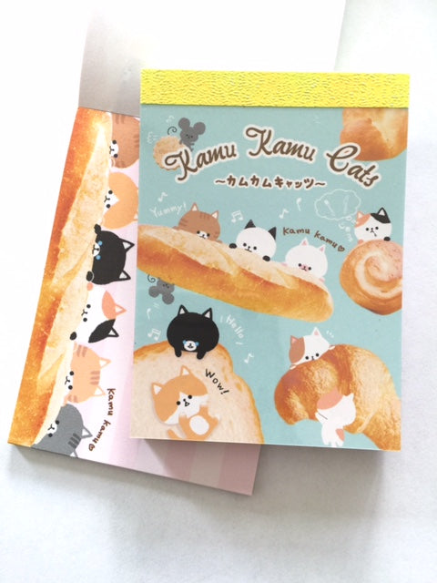 X 08177 Crux Kamu Kamu Cats Petit Notebook -DISCONTINUED