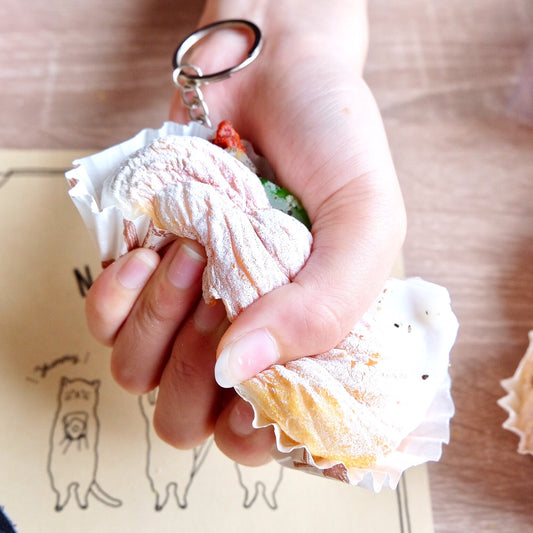 X 83124 BREAD SQUISHY IN PAPER TRAY-DISCONTINUED