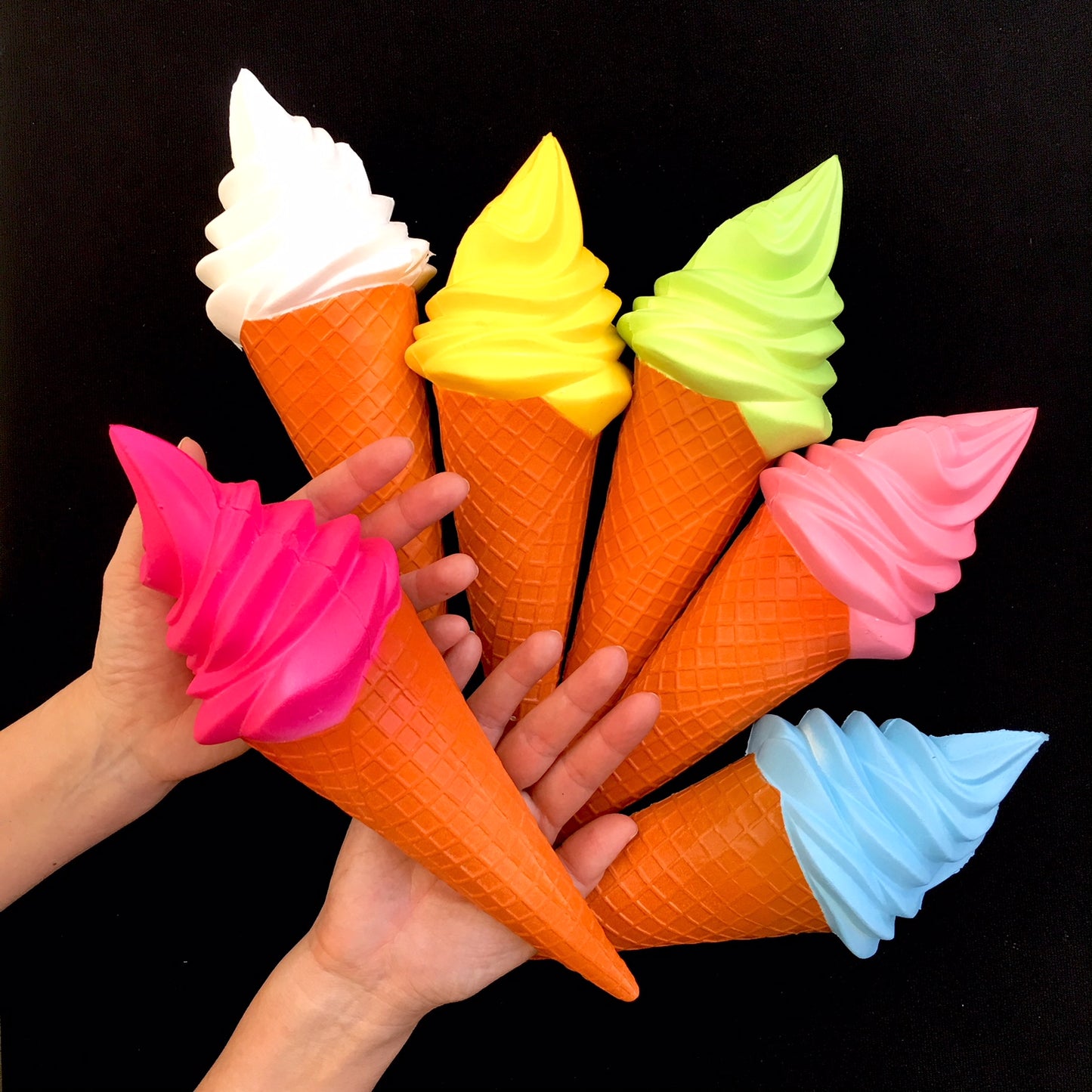 X 83224 JUMBO ICE CREAM CONE SQUISHY-DISCONTINUED