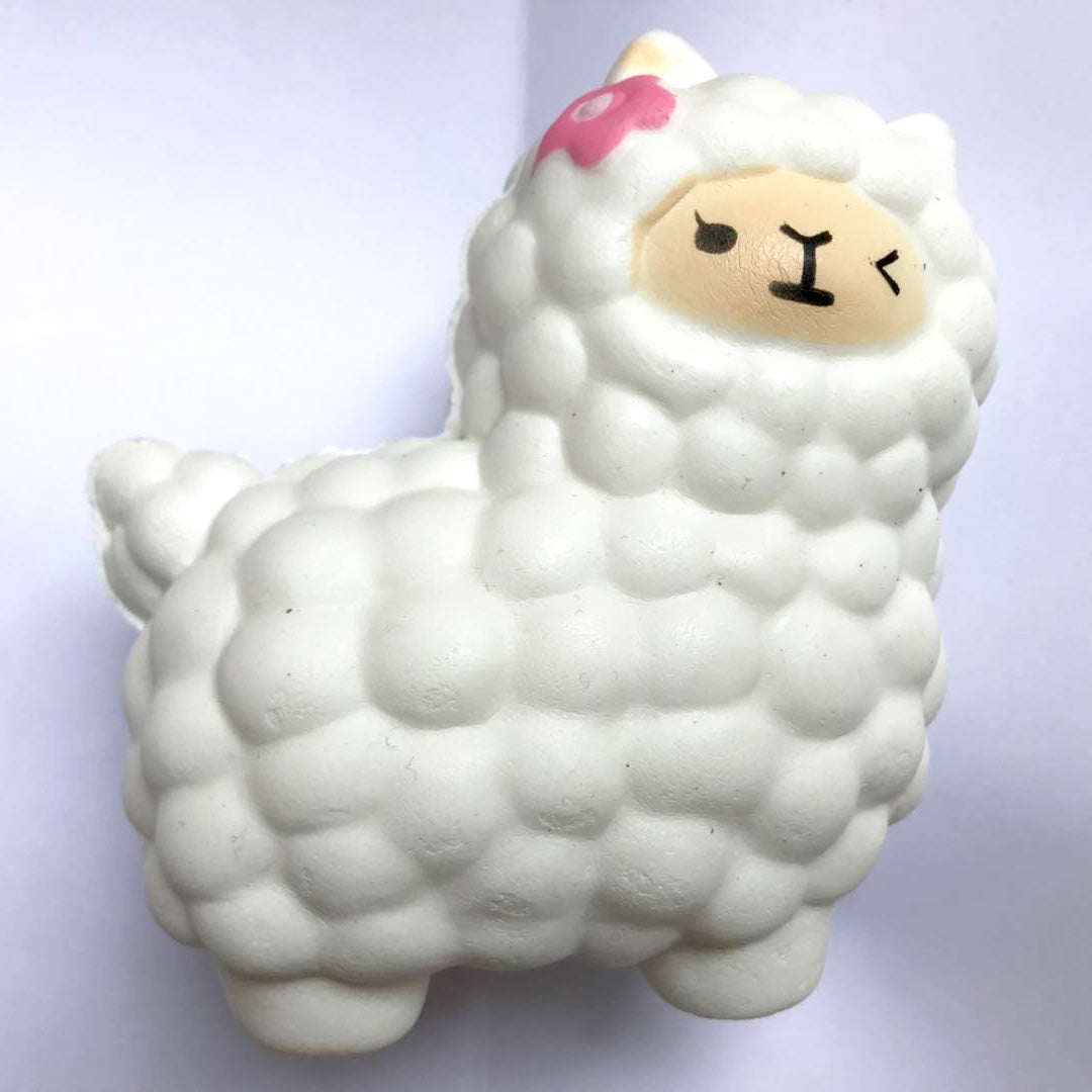 83229 LLAMA SQUISHY-soft slowrise-6