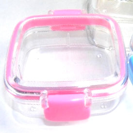 38525 Iwako Square Pink Latch Box-10