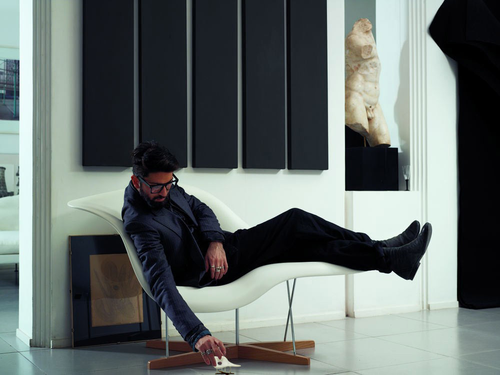 X 75140 La Chaise White-DISCONTINUED