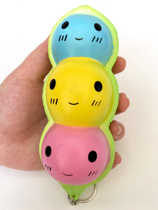 83234 3-PEAS SQUISHY-10