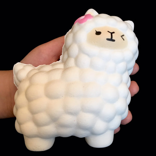 83229 LLAMA SQUISHY-soft slowrise-6