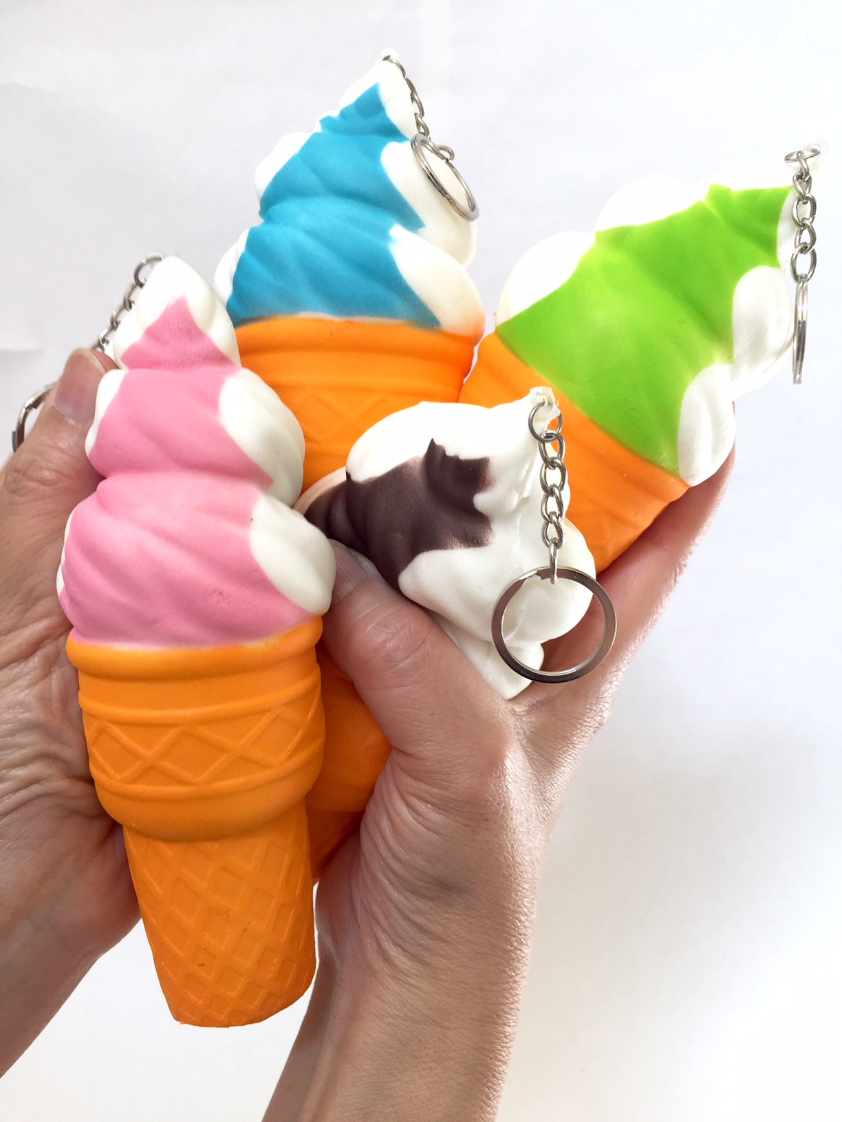 X 83028 JUMBO ICE CREAM CONE SQUISHY-DISCONTINUED