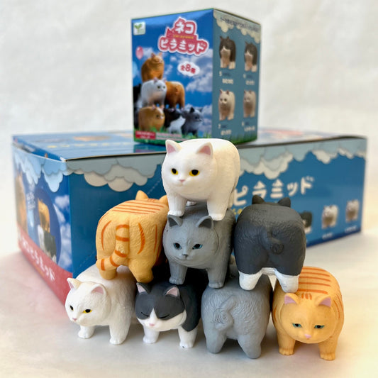 X 70763 CAT PYRAMID FIGURINES BLIND BOX-DISCONTINUED