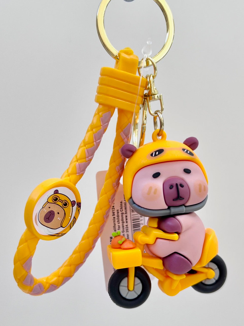 12183 CAPYBARA SCOOTER KEY CHARM-12