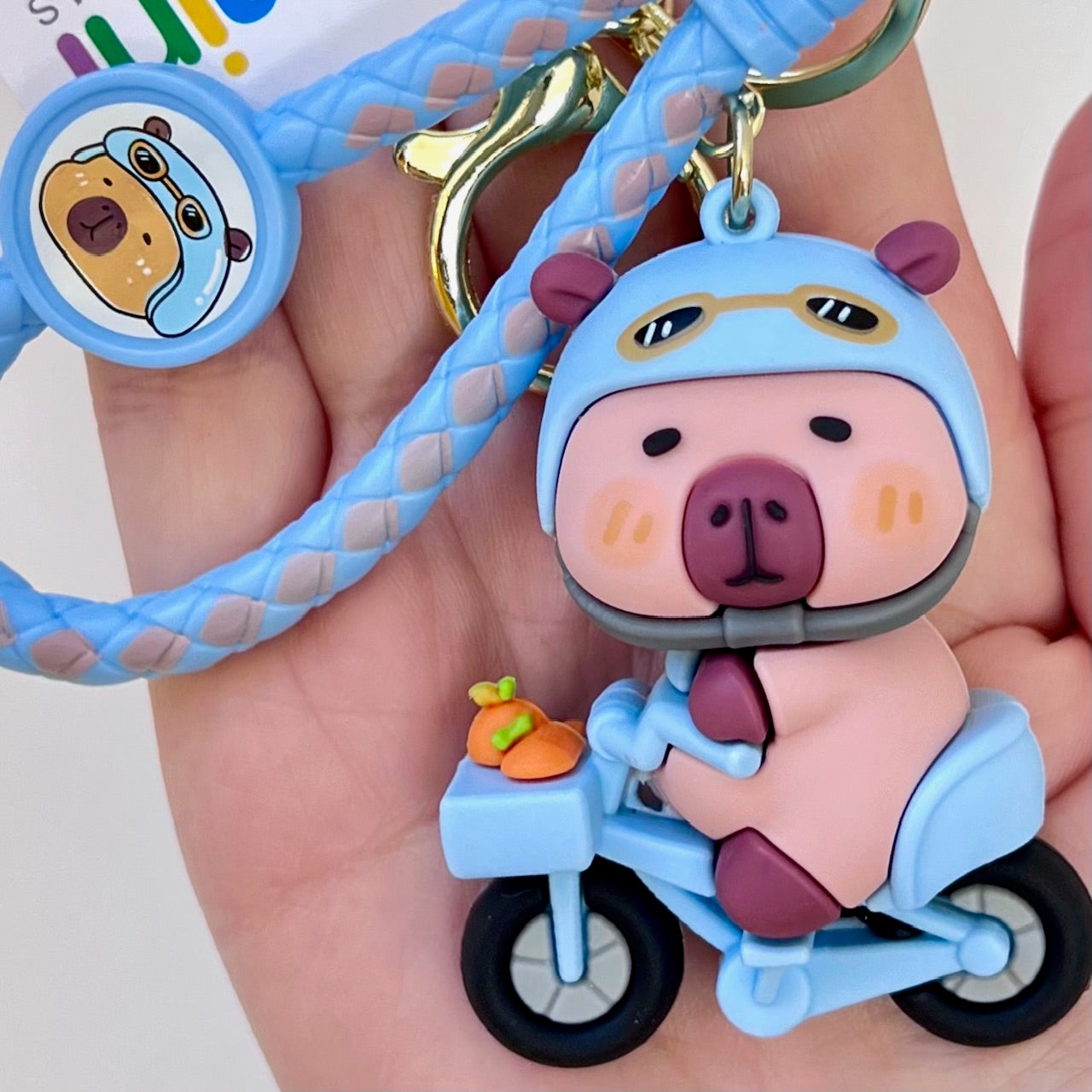 12183 CAPYBARA SCOOTER KEY CHARM-12