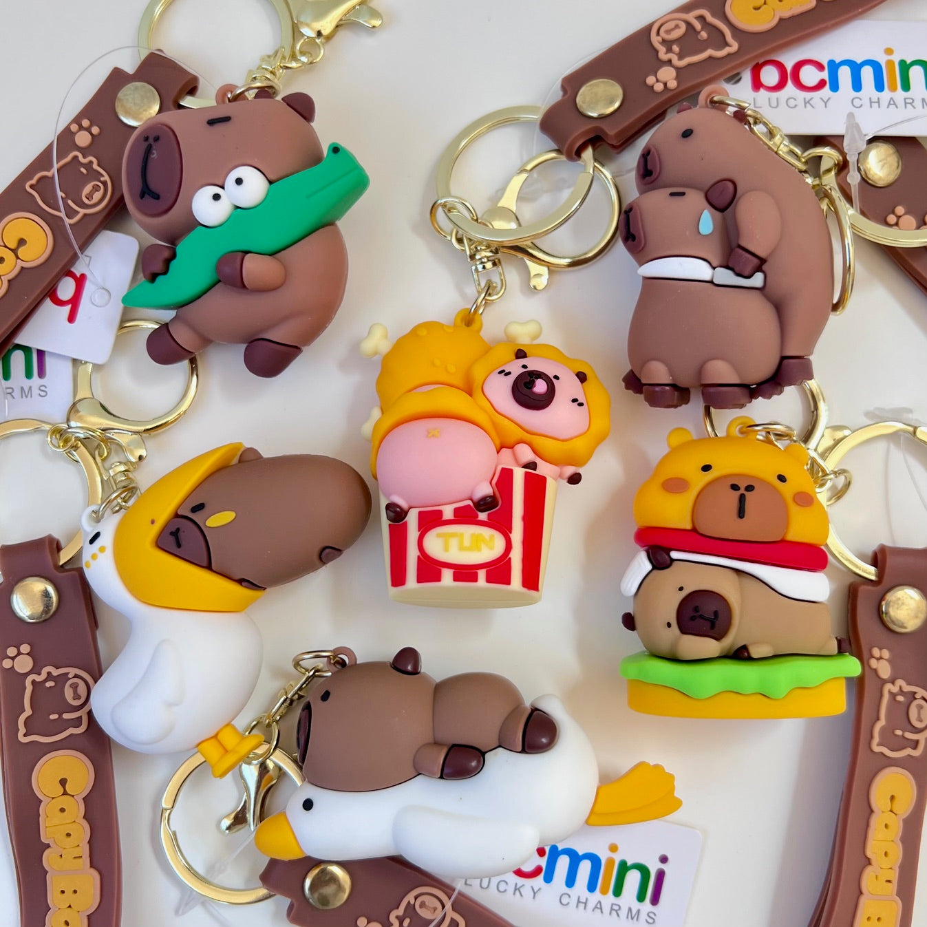 12188 Capybara Kawaii Key Charm-12