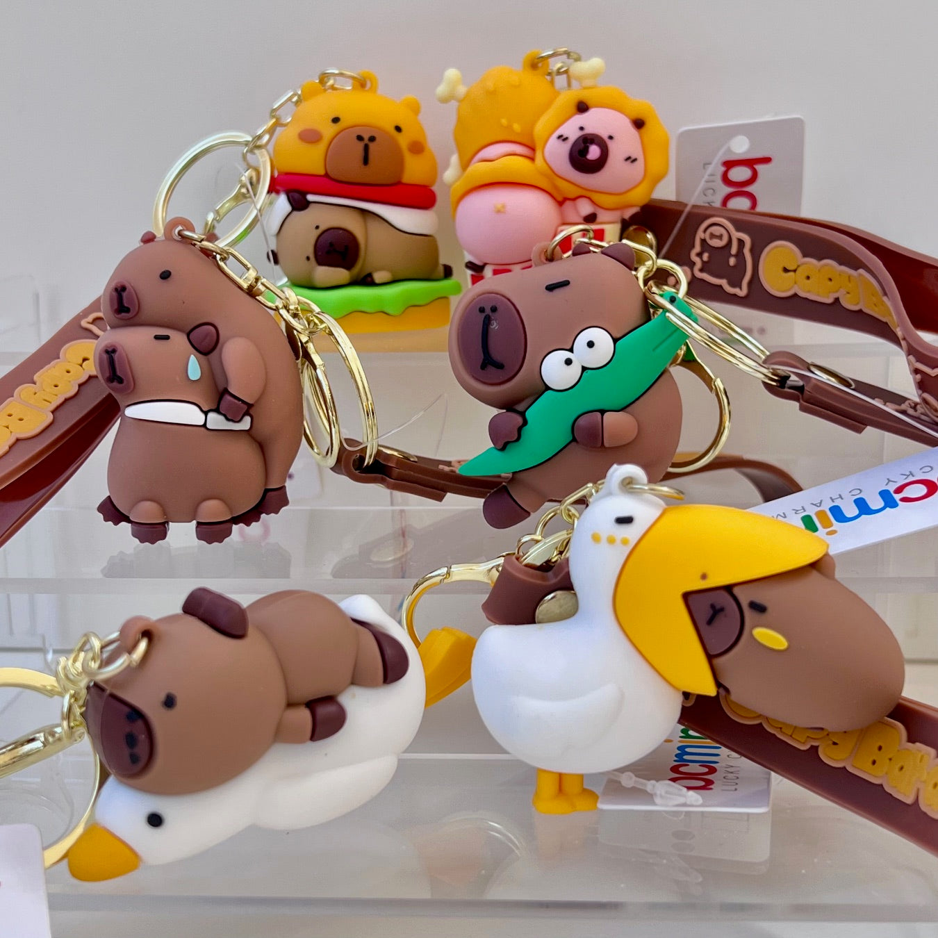 12188 Capybara Kawaii Key Charm-12