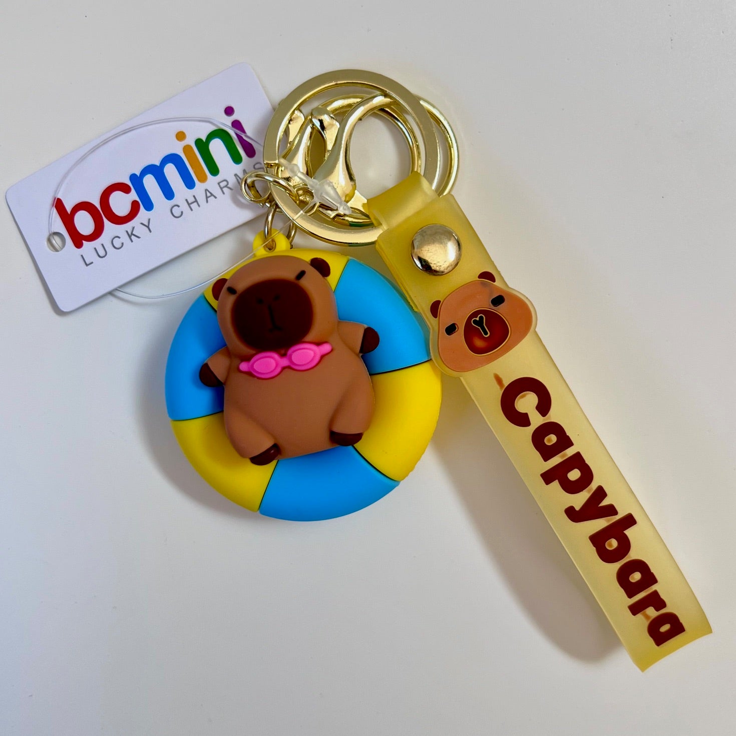 12189 Capybara Ride Key Charm-12 – BCmini