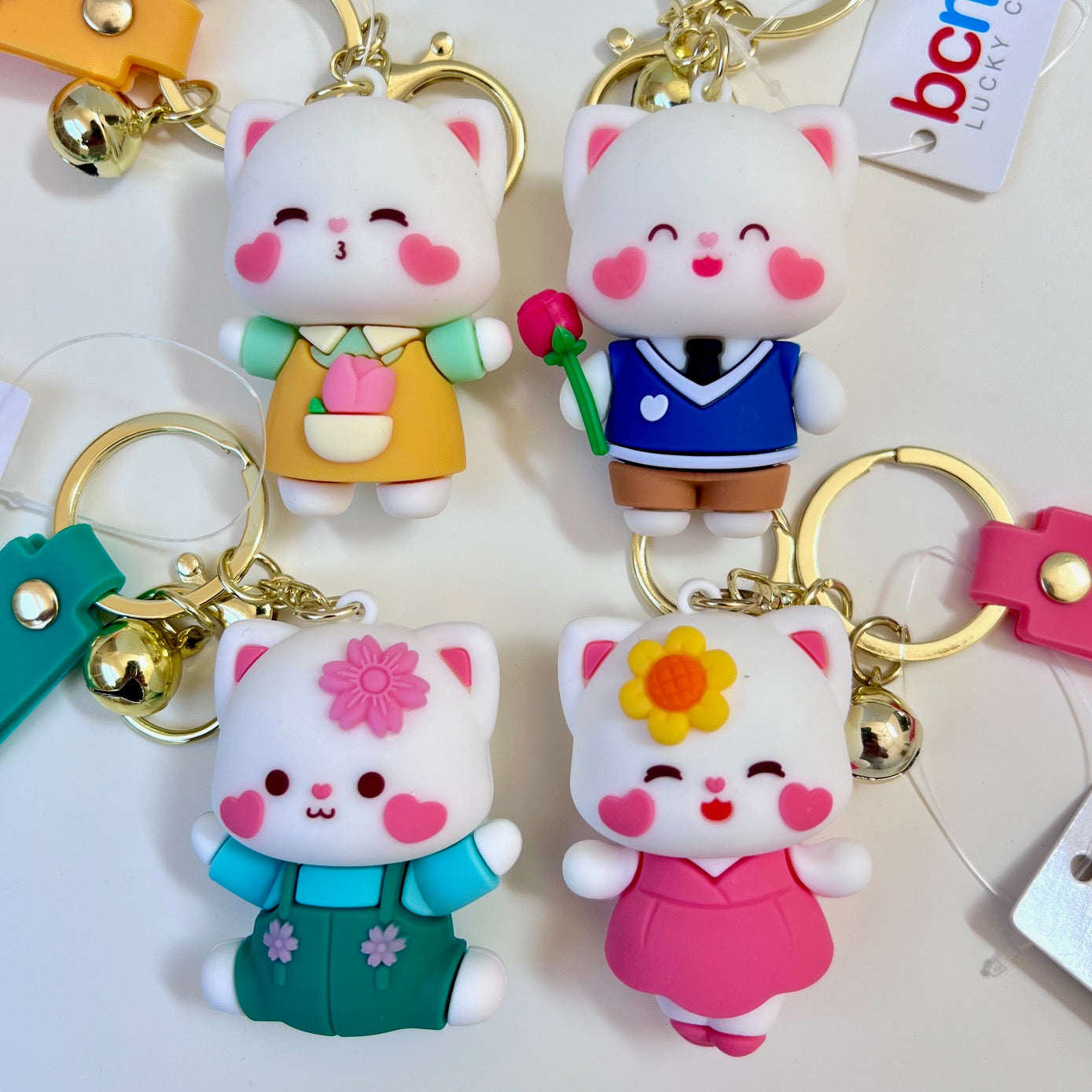 12190 Flower Cat Key Charm-12