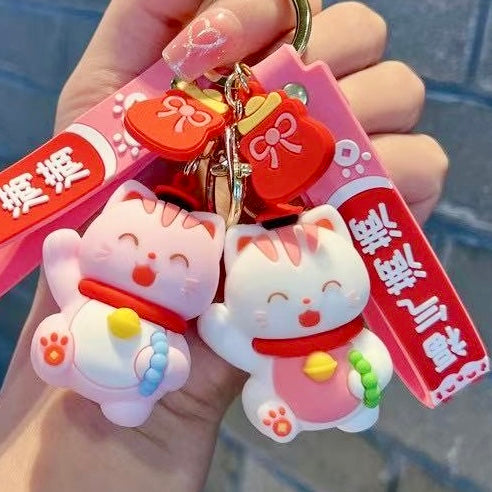 12192 Maneki Cat Key Charm-12