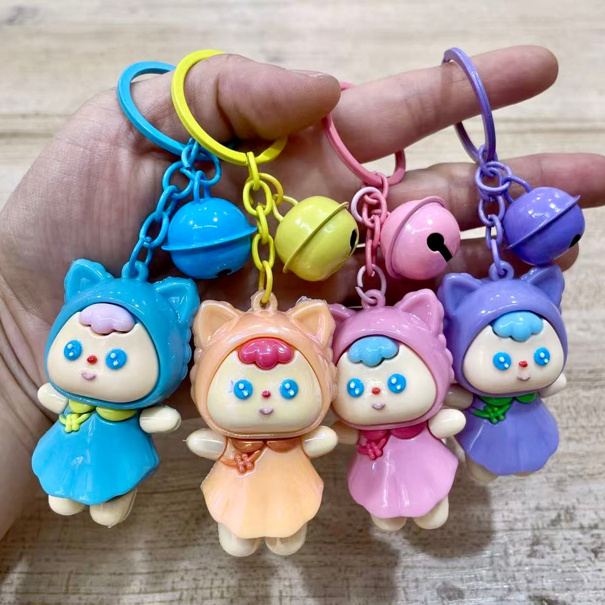 12195 Cat Doll Key Charm-12