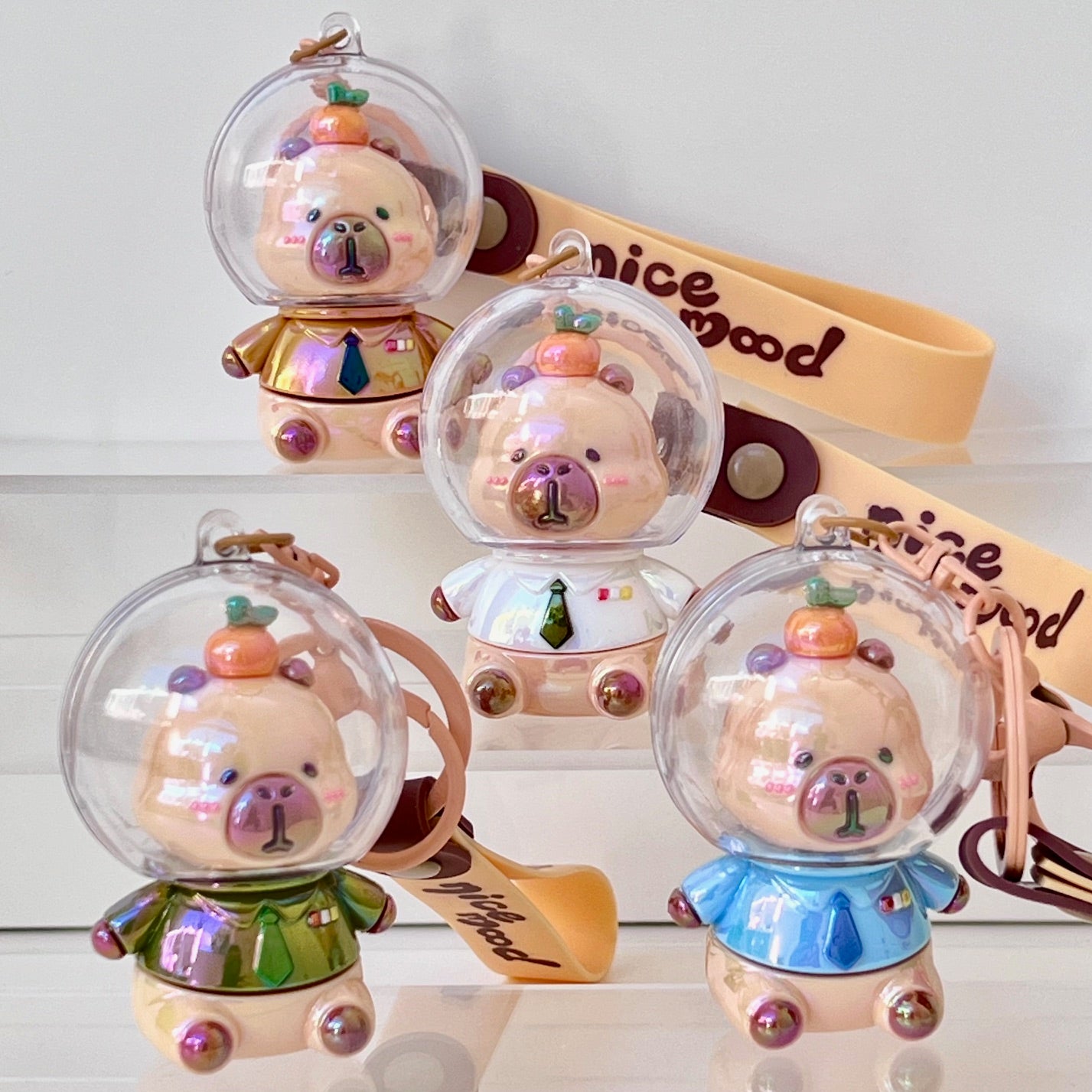 12207 Space Capybara Key Charm-12