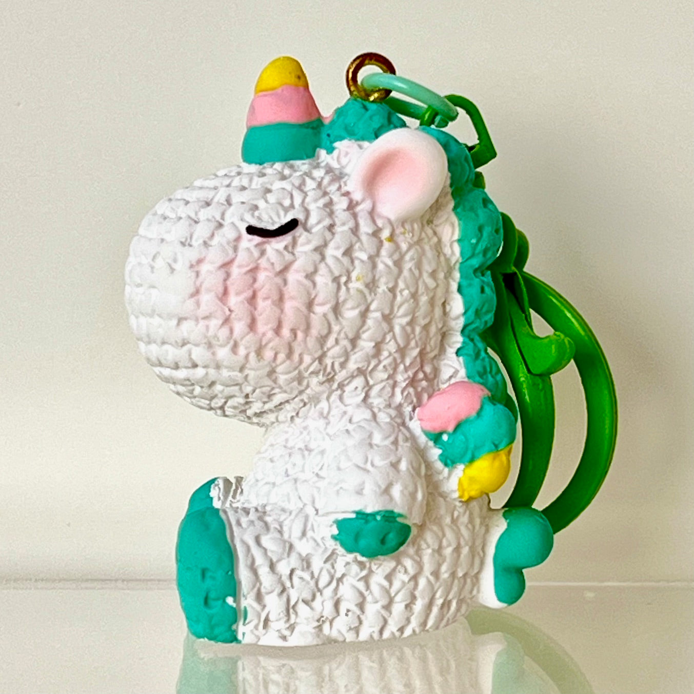 12220 Knitted Unicorn Key Charm-12