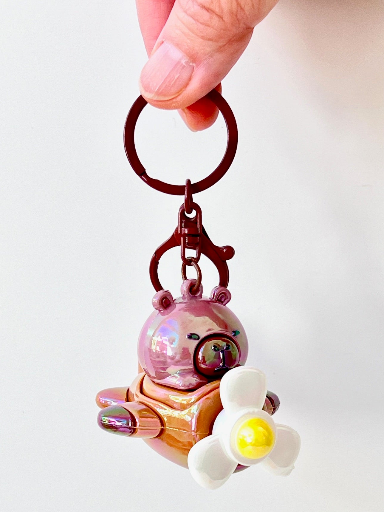 12222 Capybara Ace Airplane Key Charm-12