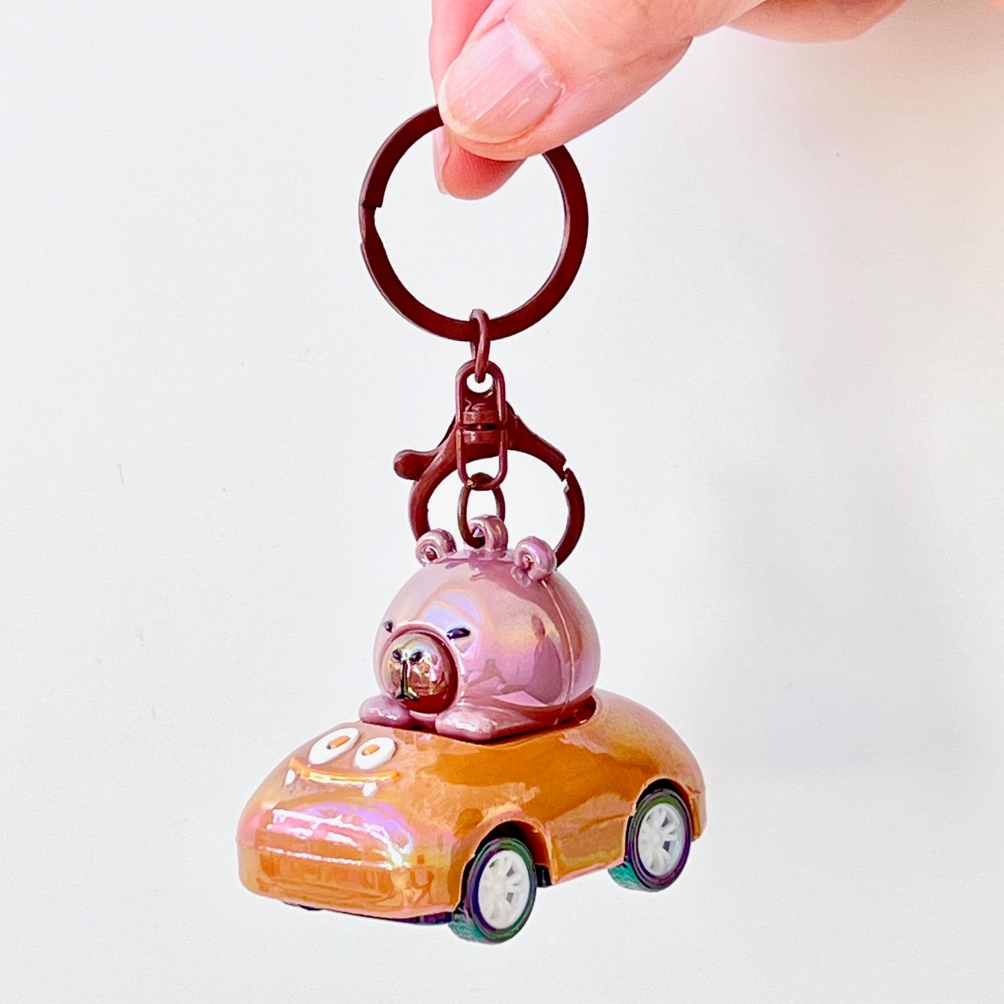 12223 Capybara Race Car Key Charm-12