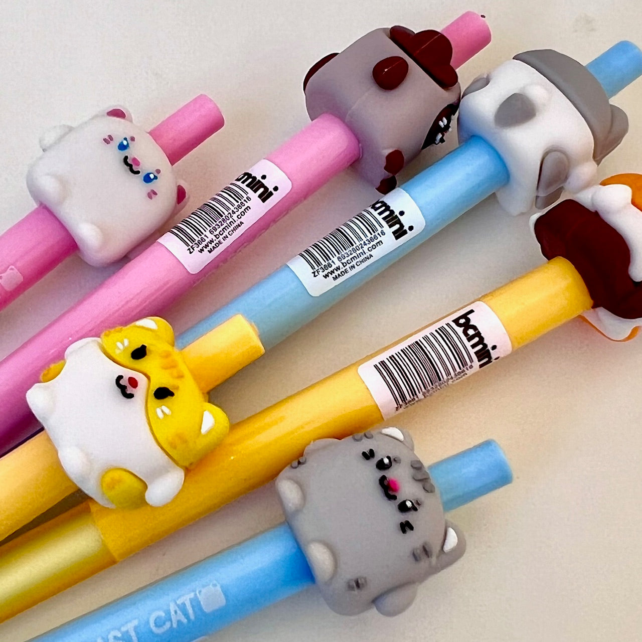 22604 TOAST CATS RETRACTABLE GEL PEN-36