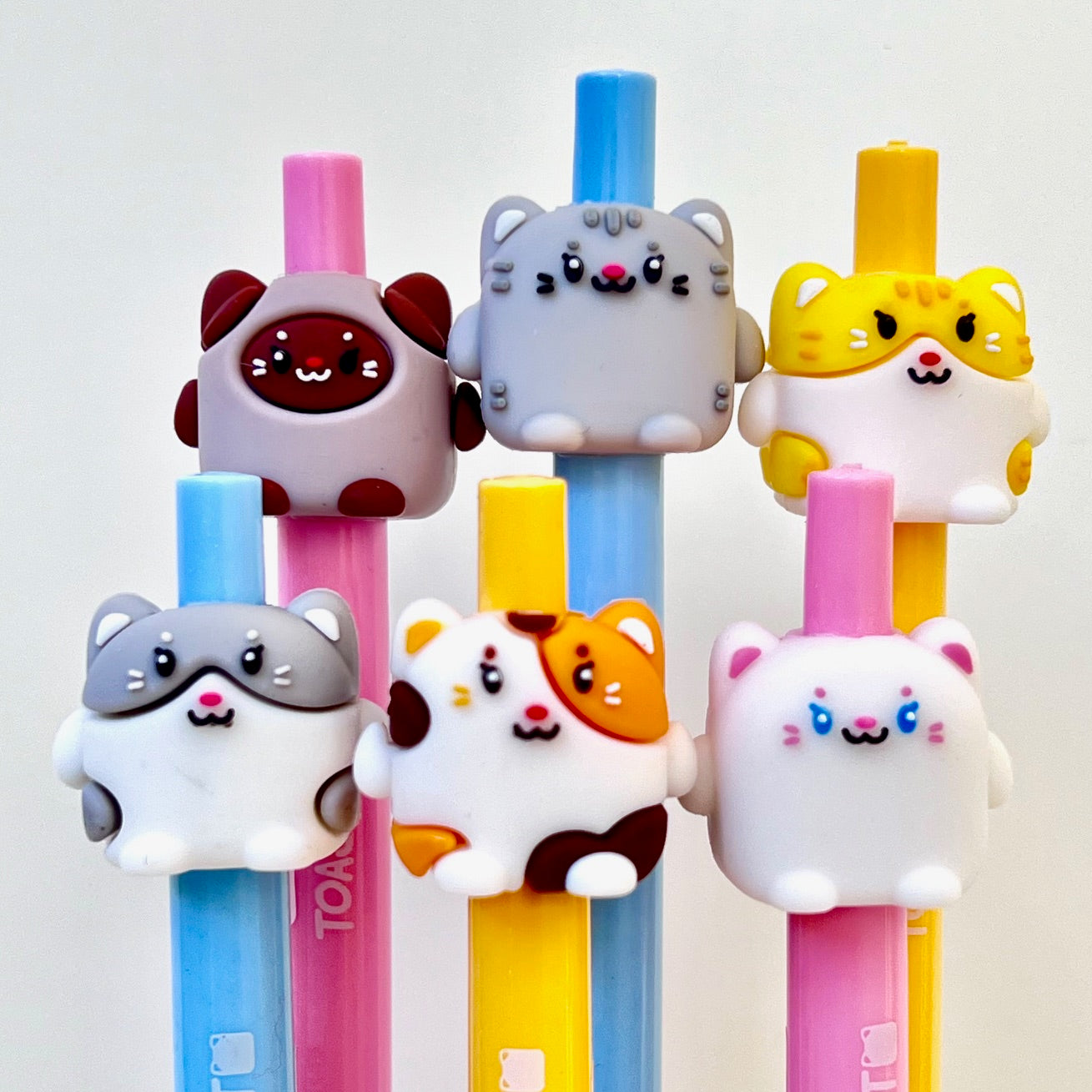 22604 TOAST CATS RETRACTABLE GEL PEN-36