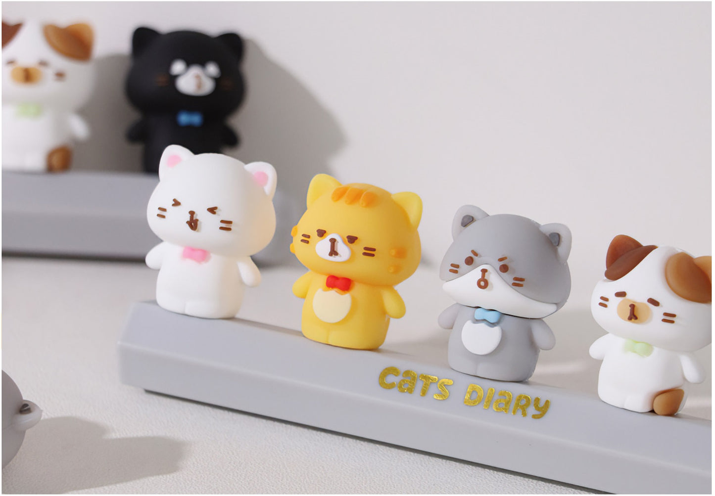 22638 CAT DIARY GEL PEN-24