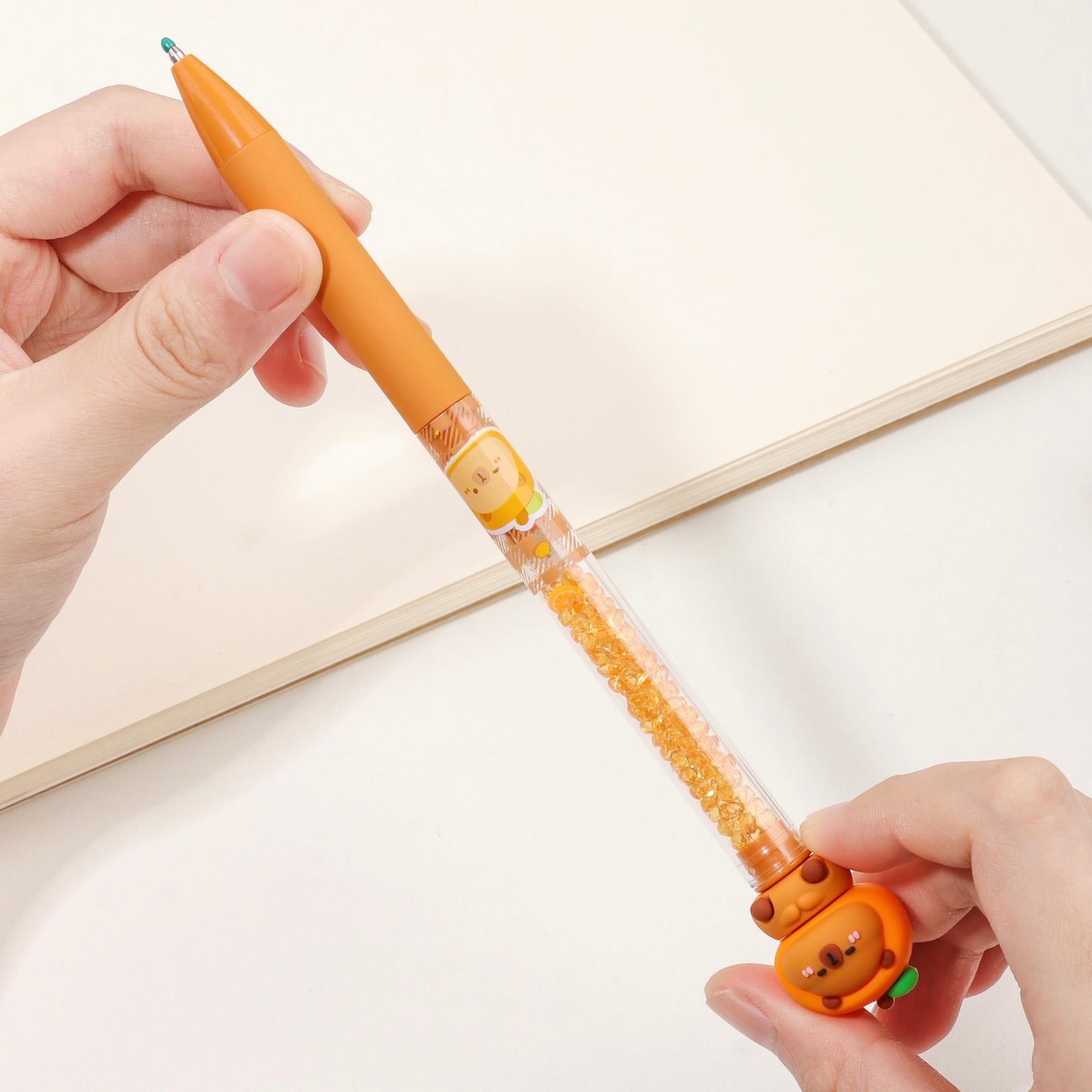 22653 Capybara Crystal GEL PEN-48