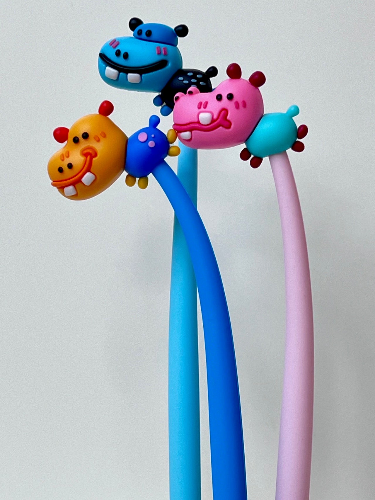 22677 HIPPO WIGGLE GEL PEN-36