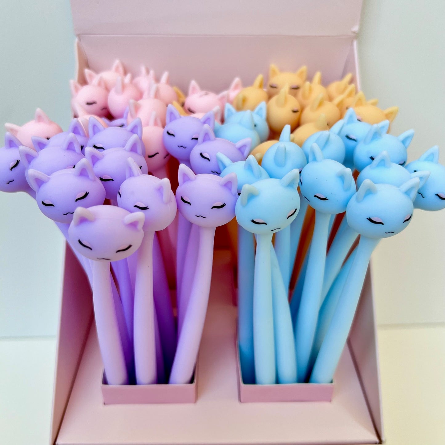 22712 Pastel Cats Wiggle Gel Pen-48