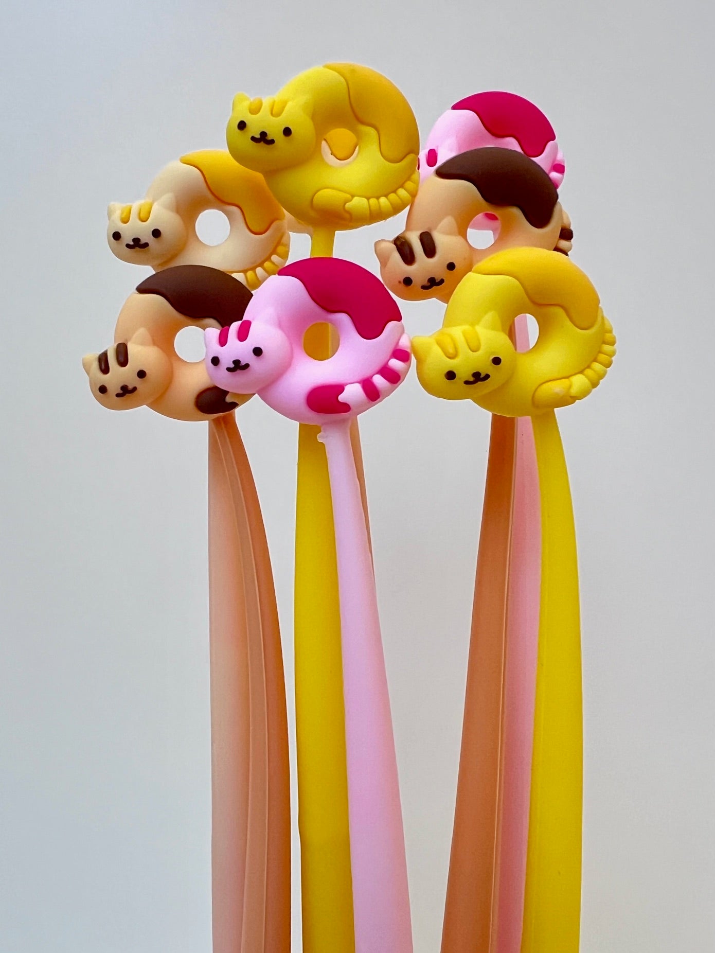 22713 Cat Donuts Wiggle Gel Pen-48