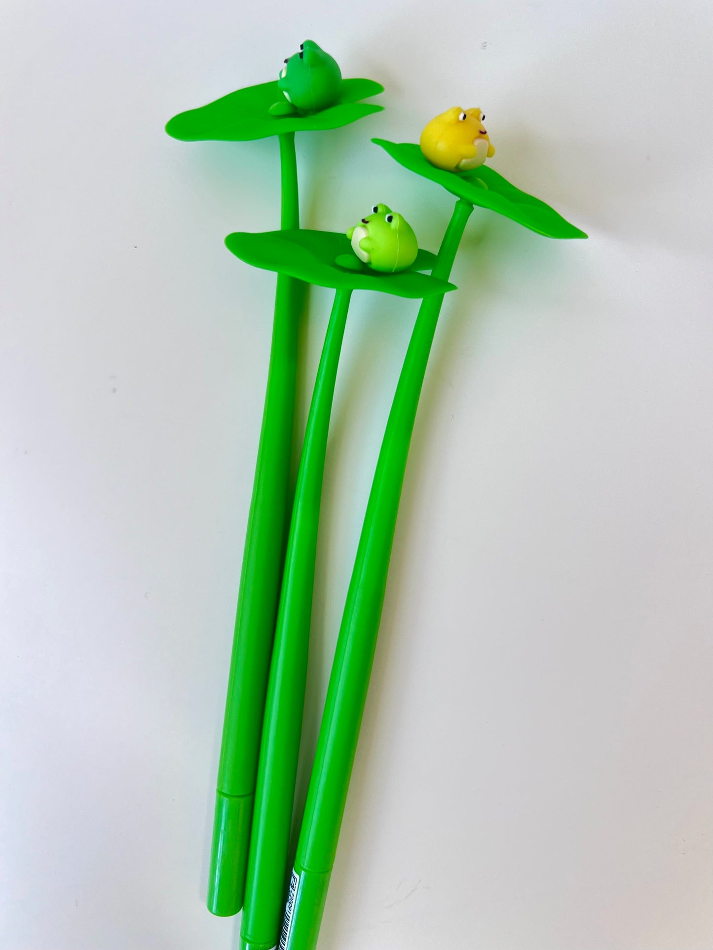 22714 Frog Lily Wiggle Pad Gel Pen-48