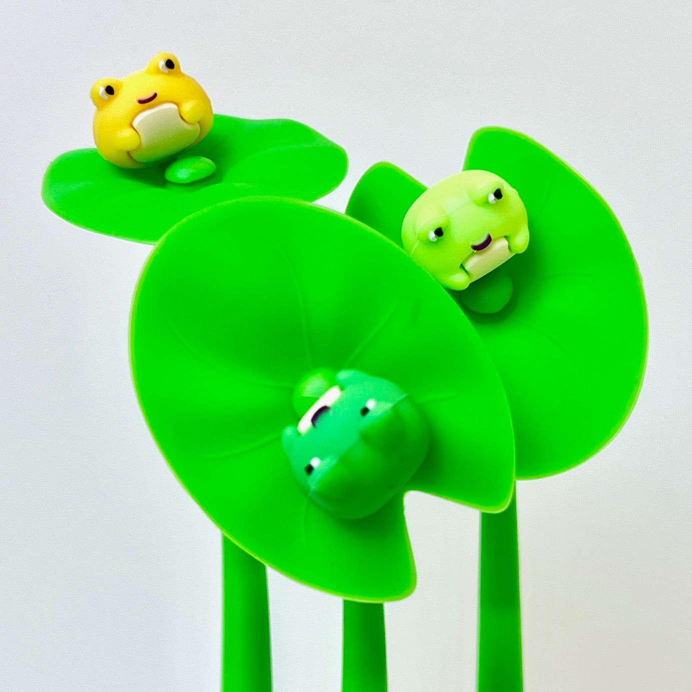 22714 Frog Lily Wiggle Pad Gel Pen-48