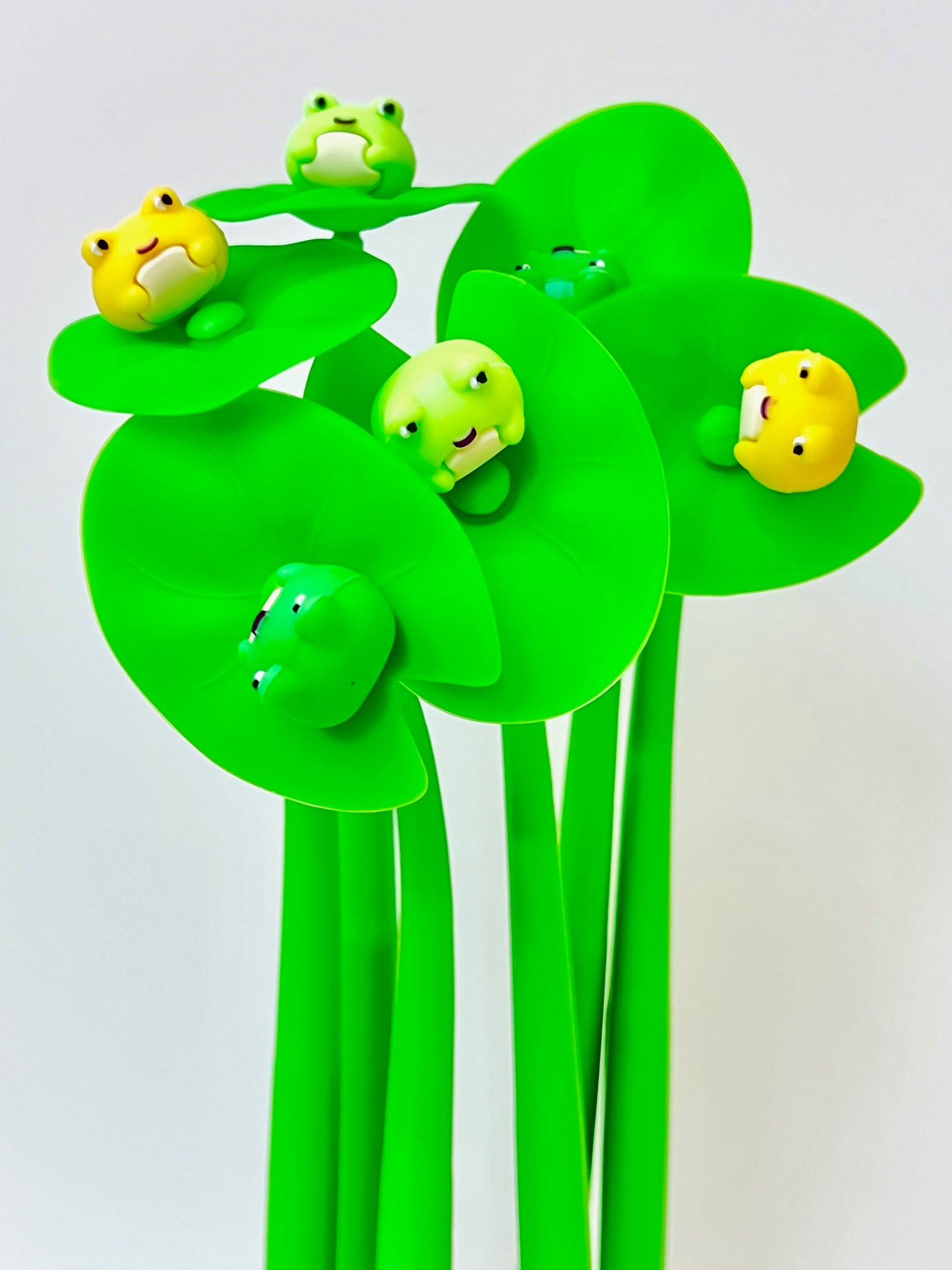 22714 Frog Lily Wiggle Pad Gel Pen-48