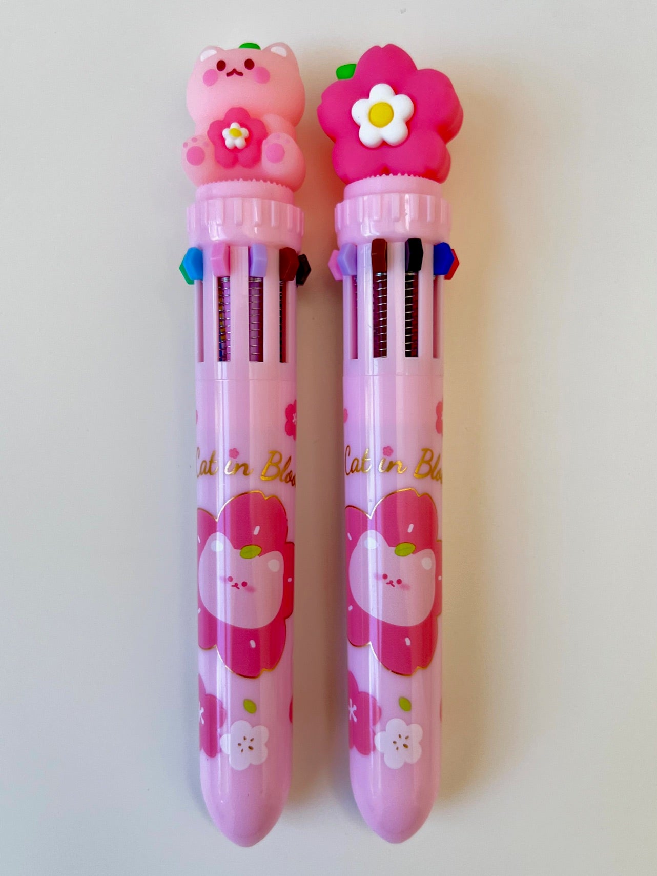 23013 SAKURA CAT 10-COLOR RETRACTABLE BALL PEN-36