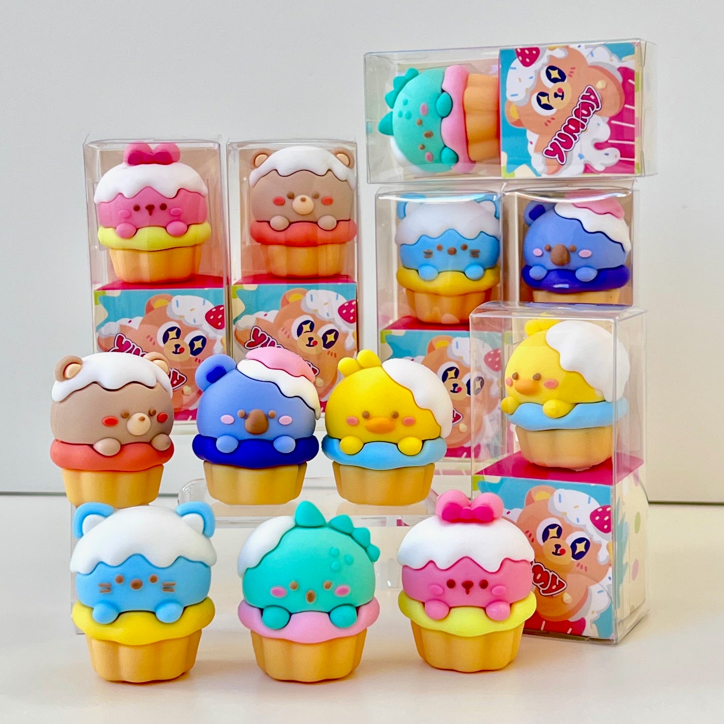 33317 ANIMAL CUPCAKES SHARPENER-24