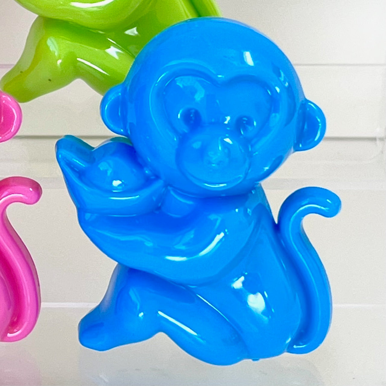 33325 Monkey Sharpener-20