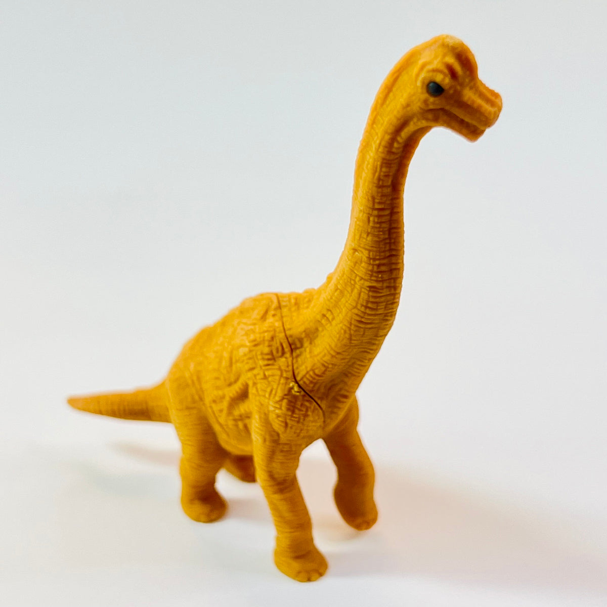 383871 DINOSAUR VOL.3 ERASER CARD-SINGLE