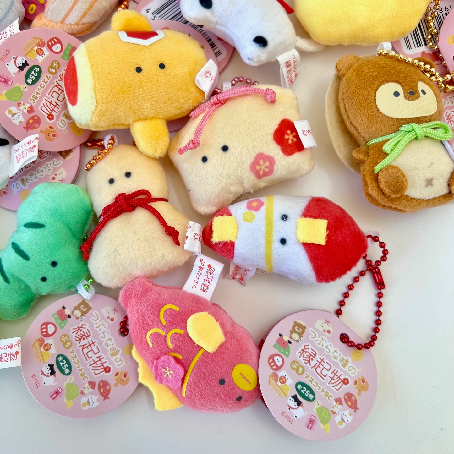 63500 JAPAN FESTIVAL LUCK PLUSH CHARMS-25