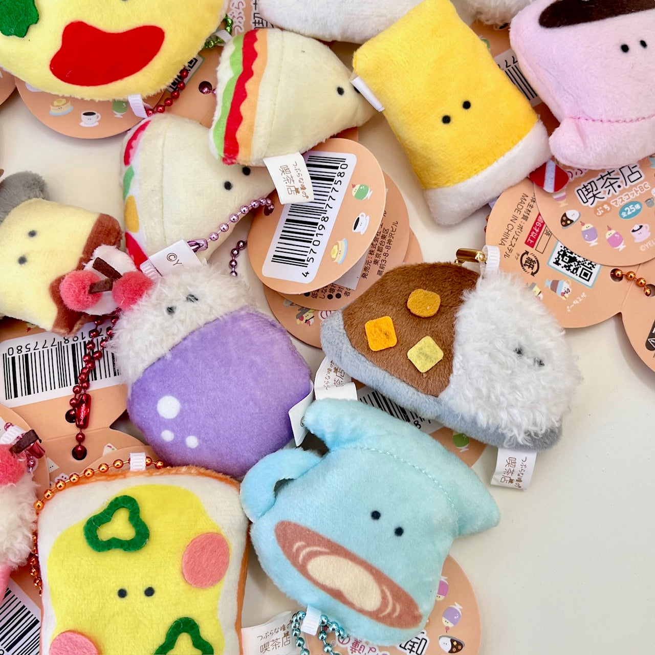 63503 ANIMALS COFFEE SHOP PLUSH CHARMS-25