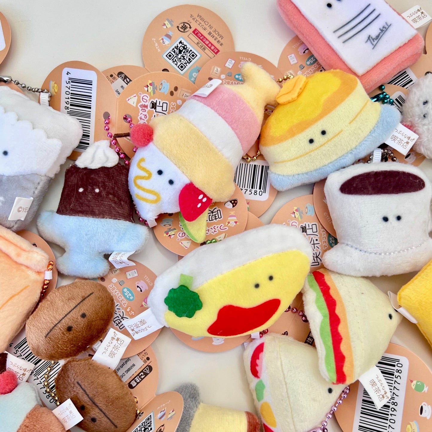 63503 ANIMALS COFFEE SHOP PLUSH CHARMS-25