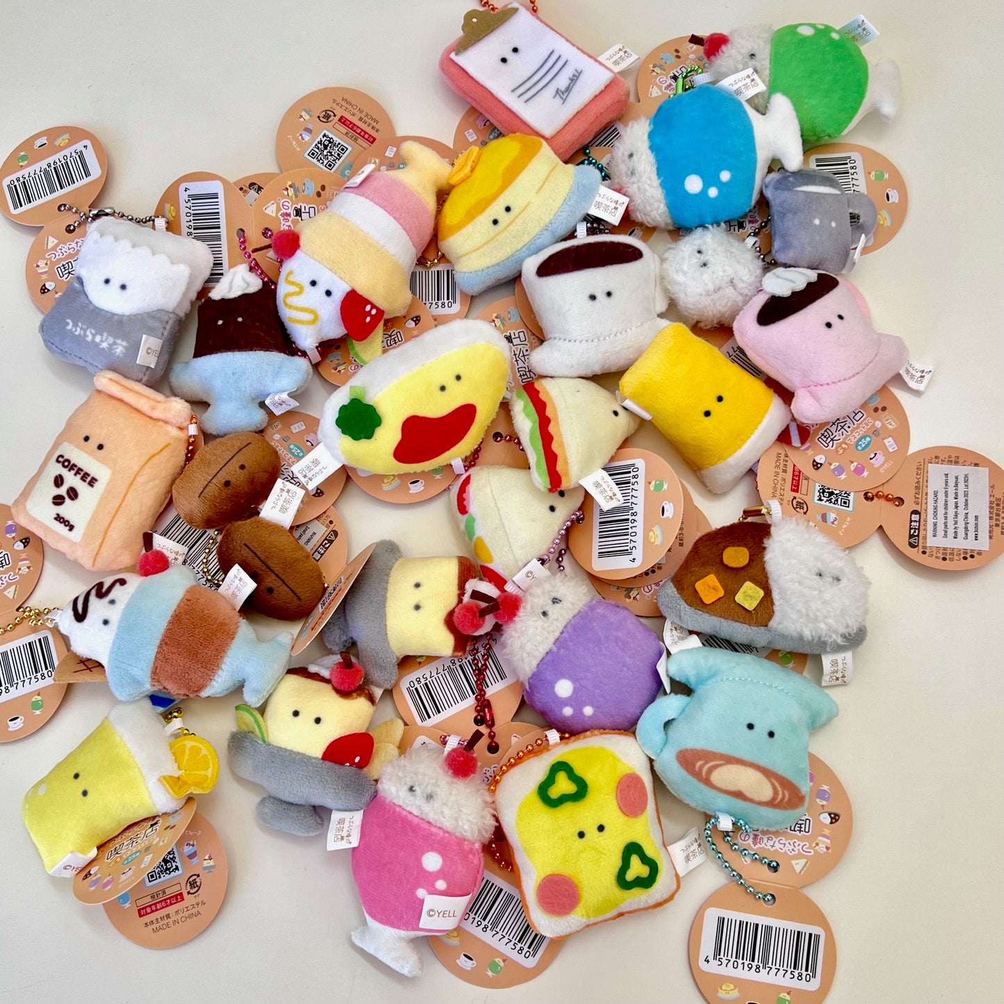 63503 ANIMALS COFFEE SHOP PLUSH CHARMS-25