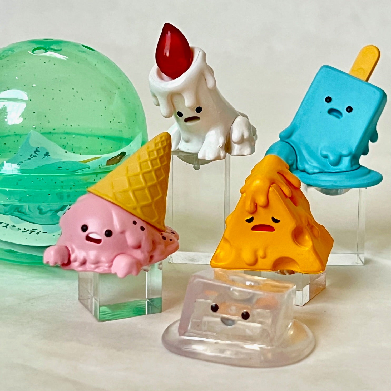 70371 Melting Figurine Capsule-5 – BCmini